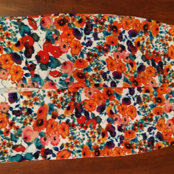 Bottom - Picture 3 of 4